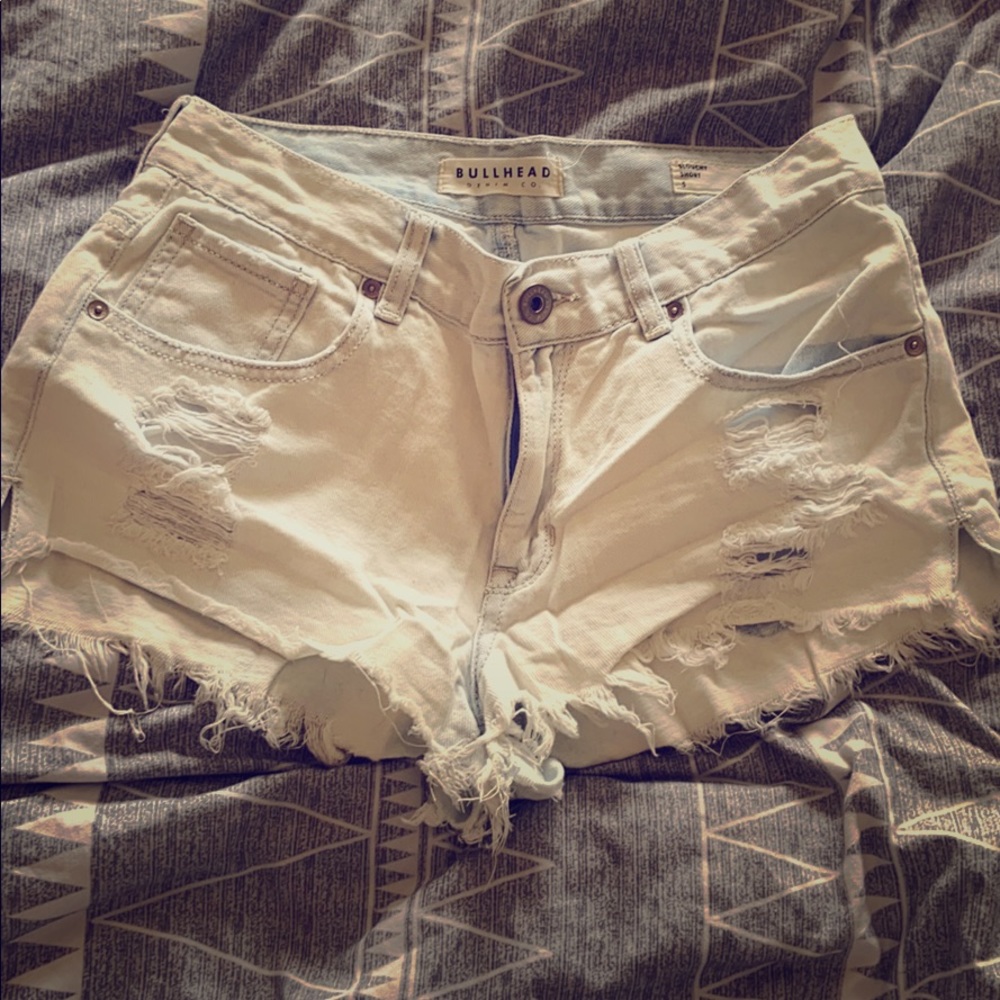 Light denim shorts